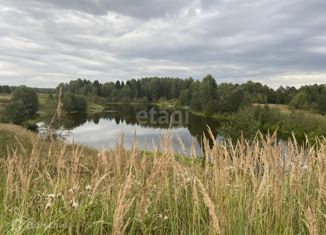 Продается земельный участок, 10 сот., деревня Сенюшкино, Полевая улица