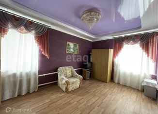 Продаю двухкомнатную квартиру, 50 м2, Липецк, улица Пугачёва, 1А