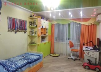 Продаю 2-комнатную квартиру, 81.3 м2, Самарская область, улица Волгина, 121