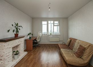 Продам 1-ком. квартиру, 38.4 м2, Нижневартовск, улица Дзержинского, 33