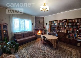 Продается 5-ком. квартира, 146.7 м2, Астраханская область, Розовая улица, 3