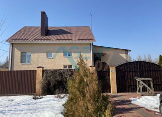 Продается дом, 310 м2, поселок Комсомольский, улица 5 Августа, 3