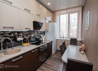 Продам двухкомнатную квартиру, 61 м2, Кемеровская область, улица Глинки, 10