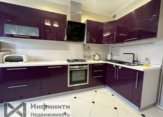 Продажа трехкомнатной квартиры, 75 м2, Ставрополь, улица Тухачевского, 17/4, микрорайон Перспективный