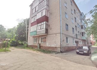 Продам 3-ком. квартиру, 51.2 м2, Калуга, Школьная улица, 7