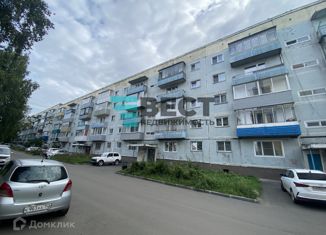 Продается двухкомнатная квартира, 51.5 м2, Кемеровская область, улица Космонавтов, 75