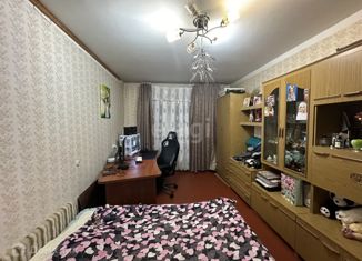 Продам 2-комнатную квартиру, 47.9 м2, Муравленко, Комсомольская улица, 2
