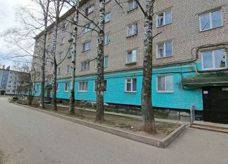 Продам 1-ком. квартиру, 12 м2, Великий Новгород, улица Зелинского, 34к1