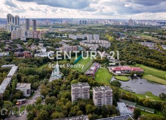 Продам 4-ком. квартиру, 155 м2, Москва, Мосфильмовская улица, 8, метро Парк Победы