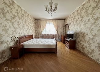 Сдам 3-комнатную квартиру, 141 м2, Санкт-Петербург, Коломяжский проспект, 20, метро Чёрная речка
