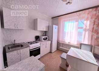 Продам однокомнатную квартиру, 32.8 м2, поселок городского типа Константиновский, улица Ветеранов войны, 16