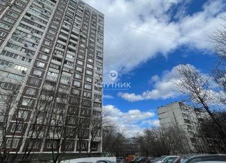 Продам двухкомнатную квартиру, 58 м2, Москва, Днепропетровская улица, 3к5