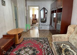 Продается двухкомнатная квартира, 43.5 м2, Можга, микрорайон Наговицынский, 9