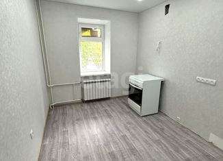 Продам 2-комнатную квартиру, 56 м2, Надым, Заводская улица, 2