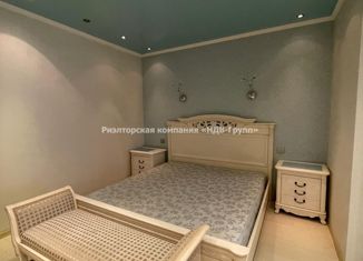 Сдам 2-комнатную квартиру, 89.1 м2, Хабаровск, улица Тургенева, 96к1