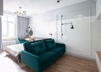 Продаю 2-ком. квартиру, 56.3 м2, Санкт-Петербург, метро Чкаловская, Малый проспект Петроградской стороны, 34