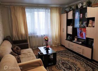 Продается 2-комнатная квартира, 51.7 м2, поселок городского типа Ахтырский, Железнодорожная улица, 35
