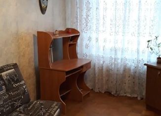 Продается двухкомнатная квартира, 54 м2, село Александровка, Фабричная улица, 16