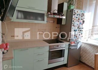 Продаю 2-комнатную квартиру, 51 м2, Москва, улица Раменки, 8к1, улица Раменки