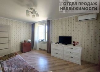 Двухкомнатная квартира на продажу, 44.2 м2, Крымск, улица Победы, 14