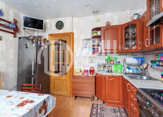 Продается 3-ком. квартира, 72 м2, Москва, Тарханская улица, 3к1, Тарханская улица