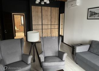 Сдаю 2-ком. квартиру, 65 м2, Нижний Новгород, Рождественская улица, 45Б, Рождественская улица