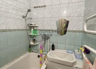 Продаю двухкомнатную квартиру, 45 м2, Ижевск, Ялтинская улица, 53, Первомайский район