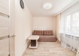 Продаю двухкомнатную квартиру, 53.3 м2, Крым, Интернациональная улица, 135