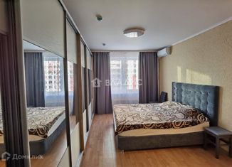 Продам 1-ком. квартиру, 41 м2, Москва, Ярцевская улица, 33к2, Ярцевская улица