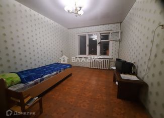 Продам 3-комнатную квартиру, 58.9 м2, поселок Комсомольский, Центральная улица, 3
