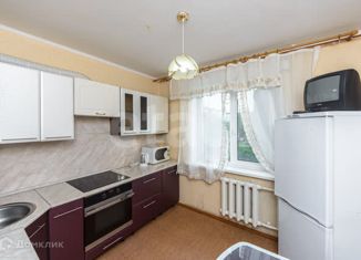 Продажа многокомнатной квартиры, 51.5 м2, Тюмень, Широтная улица, 39