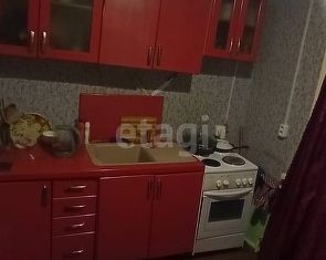 Продам 1-комнатную квартиру, 34 м2, Сургут, улица Островского, 3