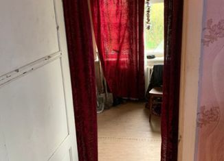 Продам двухкомнатную квартиру, 45 м2, посёлок 10-й Октябрь, посёлок 10-й Октябрь, 11