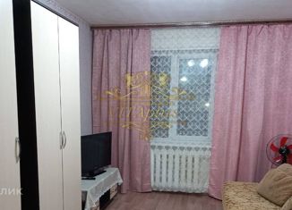 Продам 1-ком. квартиру, 24 м2, Артём, улица Кирова, 150
