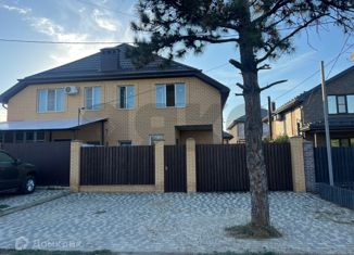 Продам таунхаус, 98 м2, Краснодар, 3-я Урожайная улица, 1, Новый микрорайон