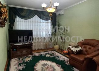 Продам 3-ком. квартиру, 61.3 м2, Курск, улица Гагарина, 25, Сеймский округ