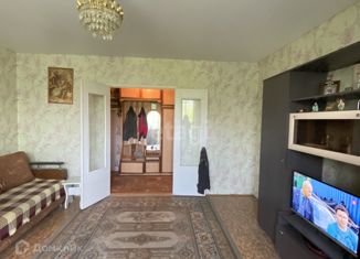 Сдам в аренду 1-ком. квартиру, 40 м2, Миасс, улица Богдана Хмельницкого, 20
