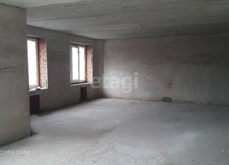 Продажа 3-ком. квартиры, 122 м2, Приморский край, улица Прапорщика Комарова, 45