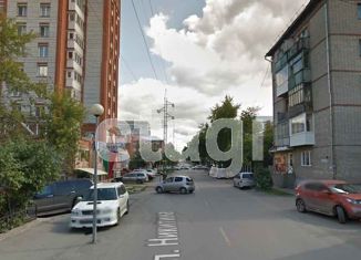 Продается трехкомнатная квартира, 60.8 м2, Томск, улица Никитина, 31