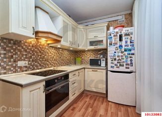 Продам 3-комнатную квартиру, 95 м2, Краснодар, Ангарская улица, 1/4, Ангарская улица