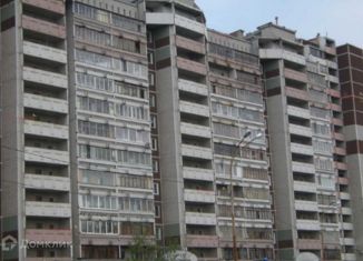 Сдаю двухкомнатную квартиру, 65 м2, Екатеринбург, улица Викулова, 61к2, улица Викулова