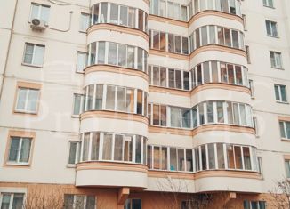 Продаю двухкомнатную квартиру, 56.2 м2, Курск, проспект Вячеслава Клыкова, 49