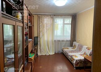 Продается трехкомнатная квартира, 54.8 м2, Севастополь, проспект Победы, 74