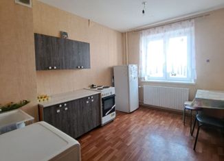 Сдается в аренду 2-комнатная квартира, 56.5 м2, Челябинск, Батумская улица, 2А, Ленинский район