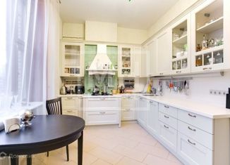 Продам трехкомнатную квартиру, 113 м2, Москва, улица Спиридоновка, 19, метро Баррикадная