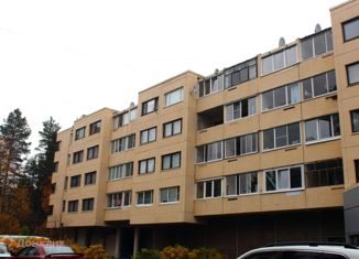 Продается 2-ком. квартира, 50.5 м2, Костомукша, улица Героев, 2