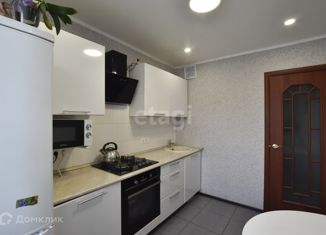 Продажа трехкомнатной квартиры, 67.7 м2, Оренбургская область, Авиационная улица, 18