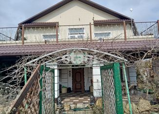 Продаю дом, 300 м2, посёлок Сенной, улица Мира, 33