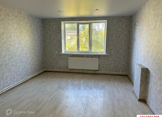 Продаю 2-ком. квартиру, 43.4 м2, посёлок городского типа Энем, улица Перова, 57