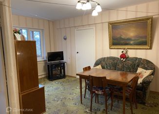 Продам 3-ком. квартиру, 59 м2, Санкт-Петербург, улица Руставели, 28, улица Руставели